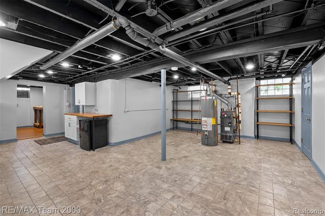 307 Tannahill Street, Dearborn, MI 48124