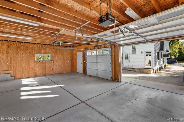 307 Tannahill Street, Dearborn, MI 48124