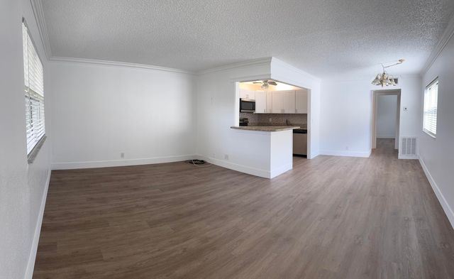 103 Saxony C, Delray Beach, FL 33446