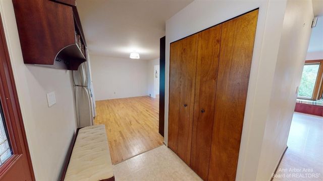 2235 Prairie Street, Ann Arbor, MI 48105