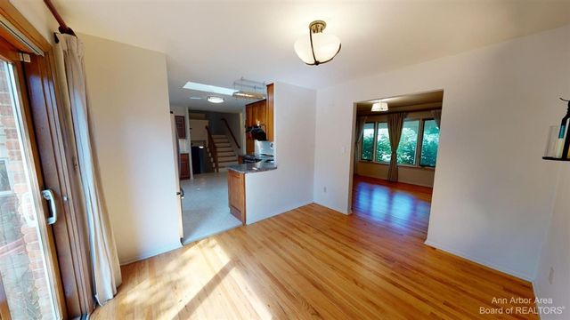 2235 Prairie Street, Ann Arbor, MI 48105