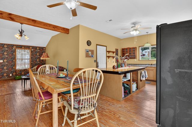416 North Brownlow Street, Rogersville, TN 37857