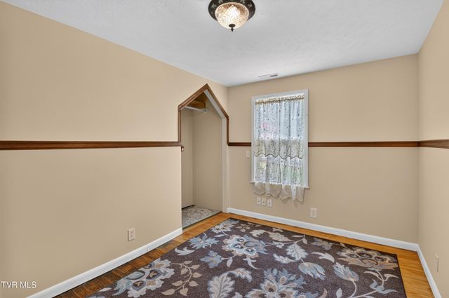416 North Brownlow Street, Rogersville, TN 37857