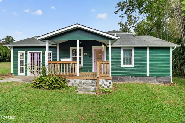416 North Brownlow Street, Rogersville, TN 37857