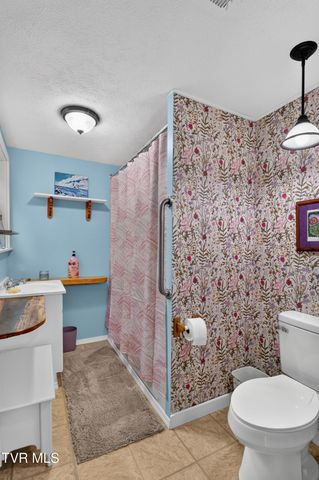 416 North Brownlow Street, Rogersville, TN 37857