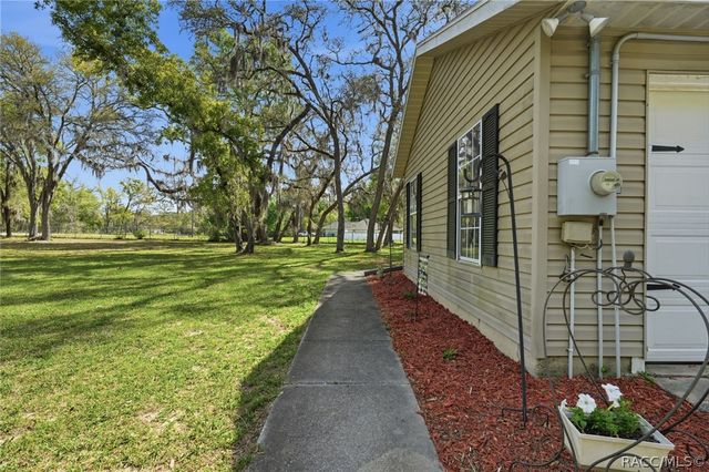 12680 SW 98th Street, Dunnellon, FL 34432