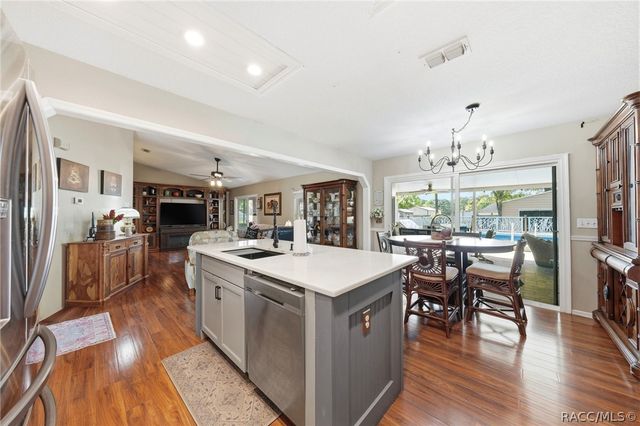 12680 SW 98th Street, Dunnellon, FL 34432