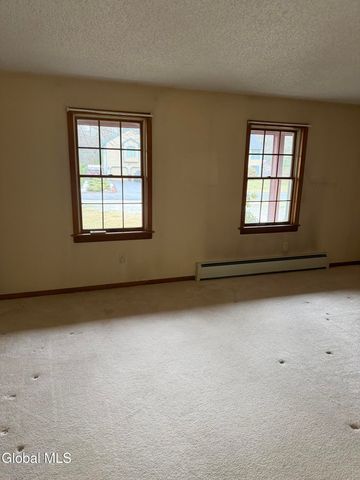 19 Sugar Pine Road, Queensbury, NY 12804