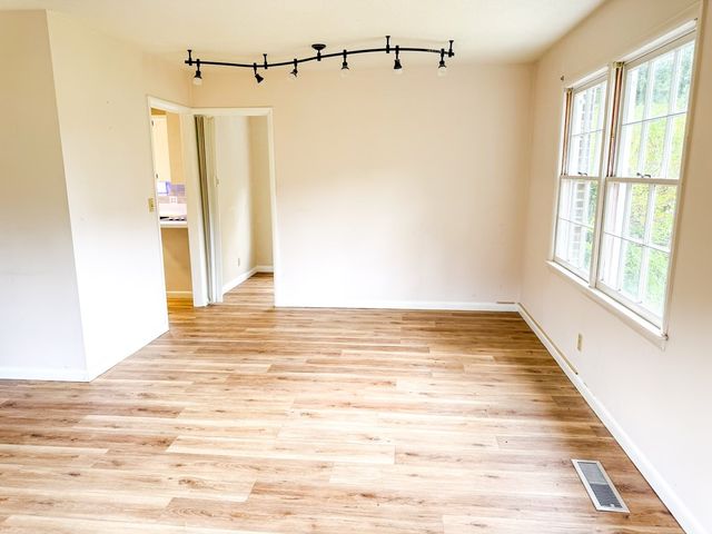 107 Paddock Dr, Dothan, AL 36301