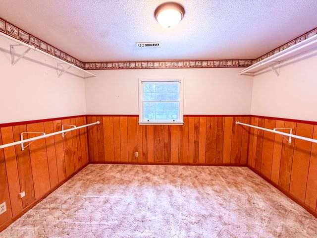 107 Paddock Dr, Dothan, AL 36301