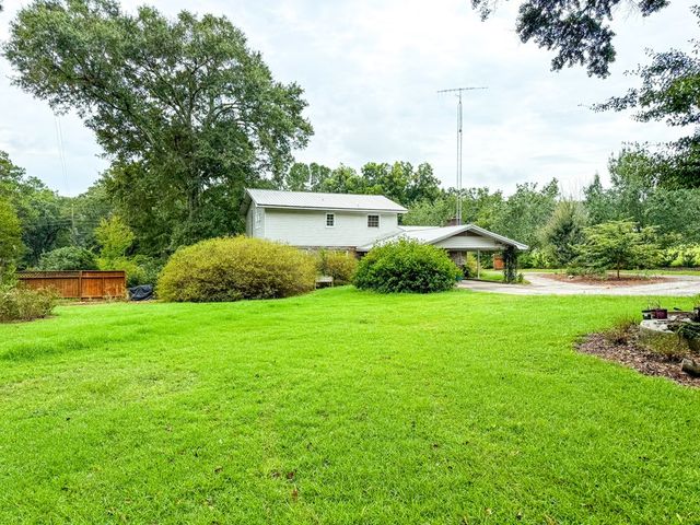 107 Paddock Dr, Dothan, AL 36301
