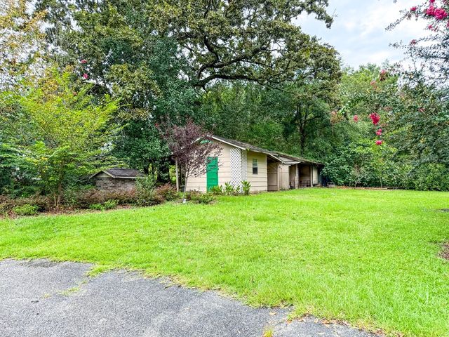 107 Paddock Dr, Dothan, AL 36301
