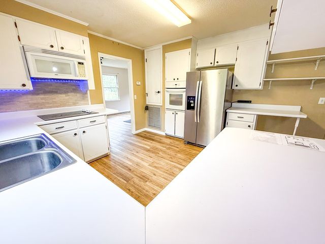 107 Paddock Dr, Dothan, AL 36301