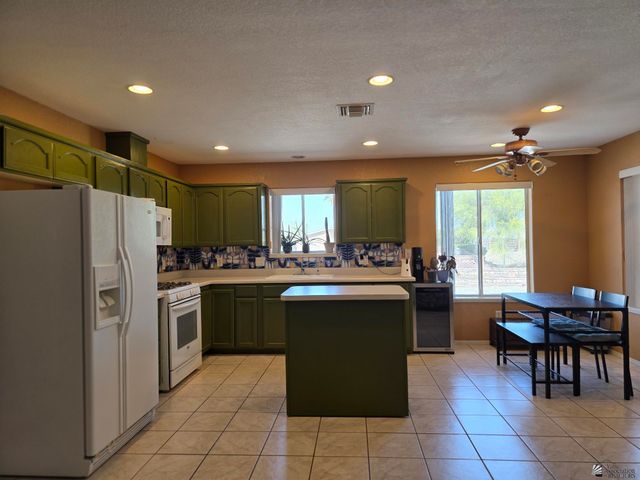 13527 E 53 Ln, Yuma, AZ 85367