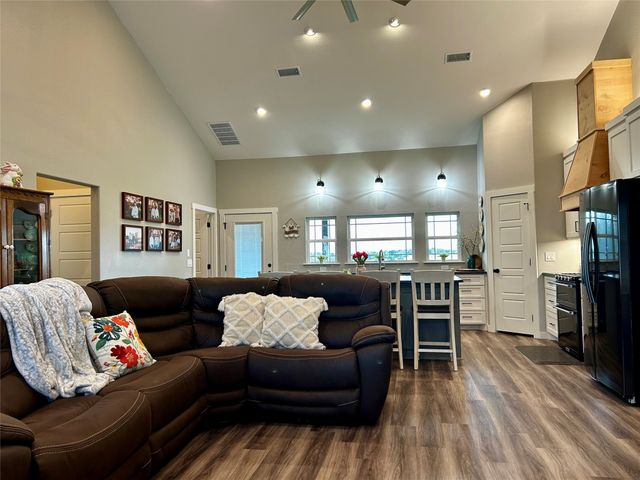 595 County Road 2870, Honey Grove, TX 75446