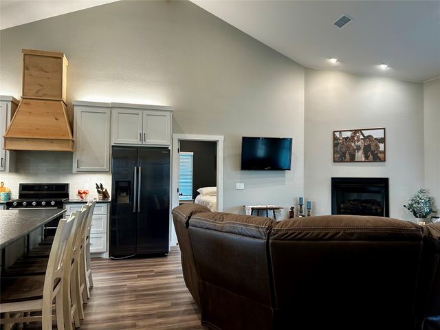 595 County Road 2870, Honey Grove, TX 75446