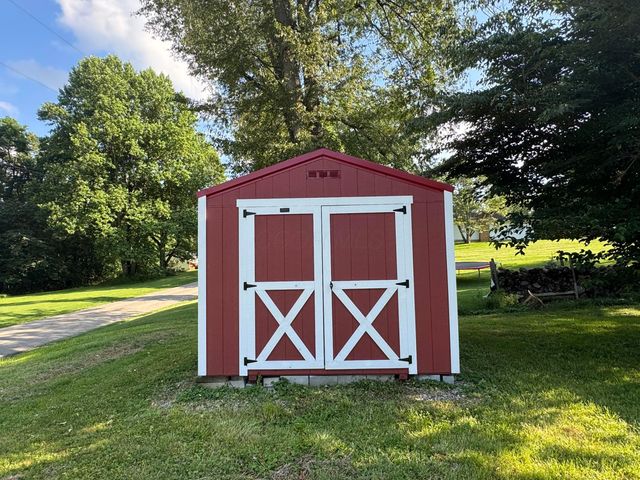 445 Rainbow Drive NE, Lancaster, OH 43130