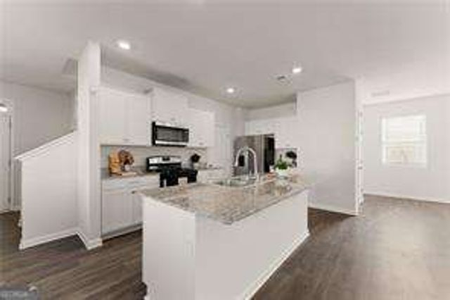 5302 Aster Place, Oakwood, GA 30566