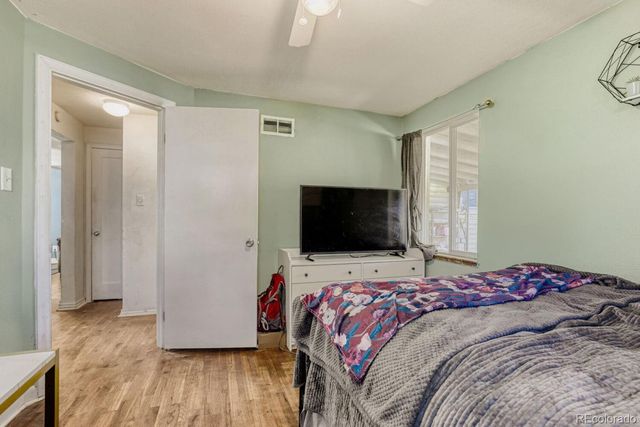 1605 Oakland Street, Aurora, CO 80010