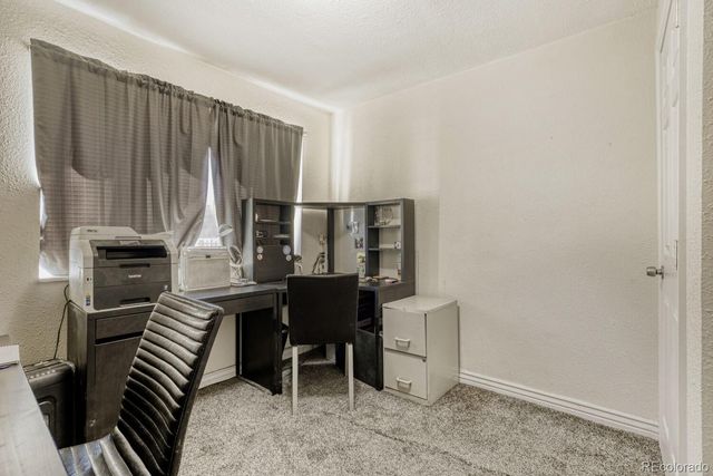 1605 Oakland Street, Aurora, CO 80010