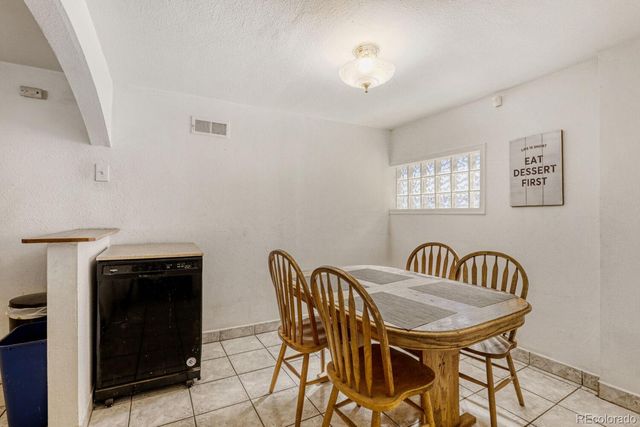 1605 Oakland Street, Aurora, CO 80010