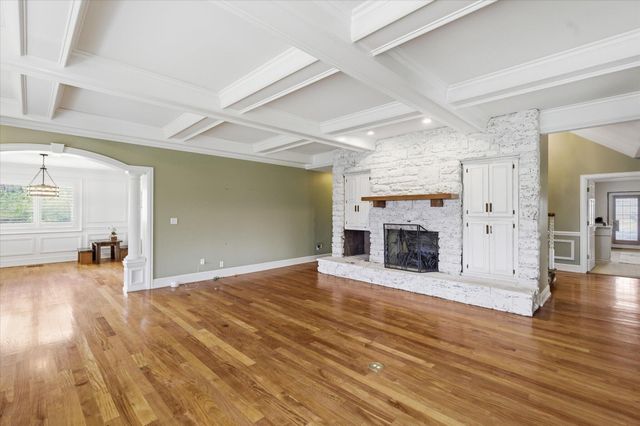 1753 W Camino Lane, Springfield, MO 65810