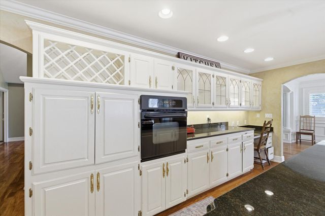 1753 W Camino Lane, Springfield, MO 65810