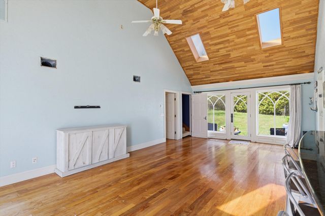 1753 W Camino Lane, Springfield, MO 65810