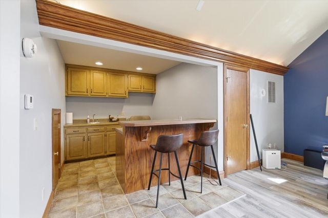 1753 W Camino Lane, Springfield, MO 65810