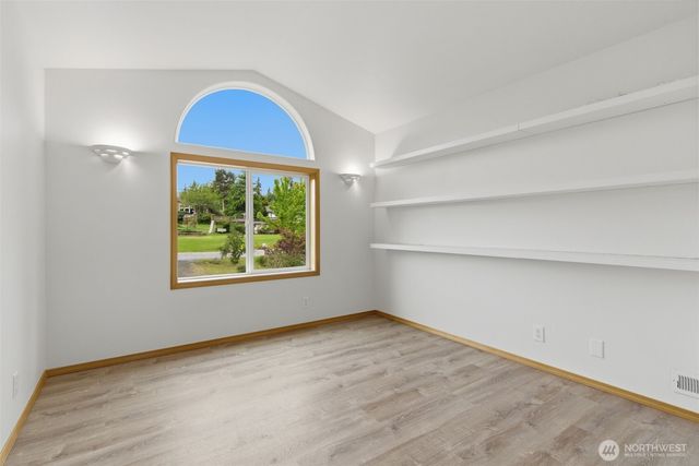 11956 NE Jefferson Point Road, Kingston, WA 98346