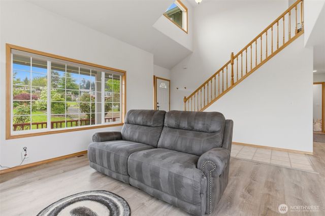 11956 NE Jefferson Point Road, Kingston, WA 98346