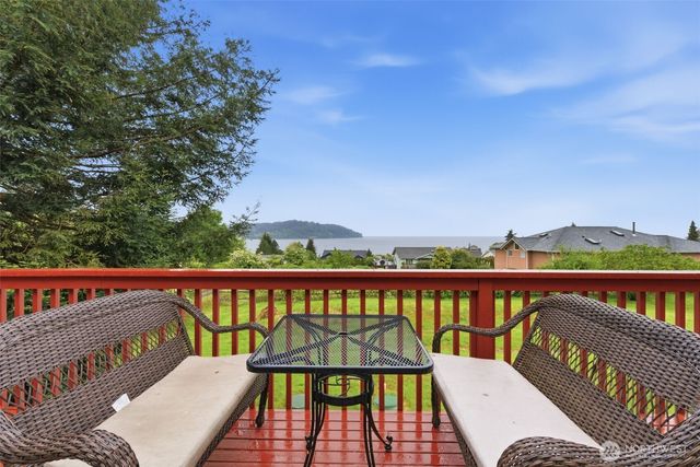 11956 NE Jefferson Point Road, Kingston, WA 98346