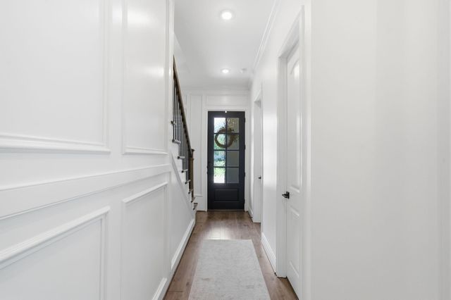 933 Blackshire Lane, Houston, TX 77055