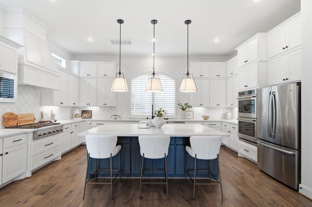 933 Blackshire Lane, Houston, TX 77055