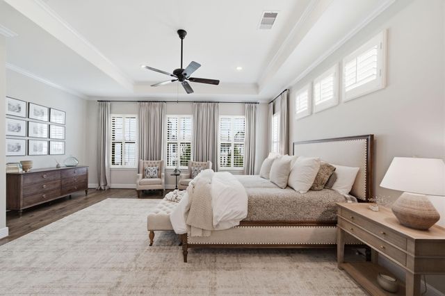 933 Blackshire Lane, Houston, TX 77055