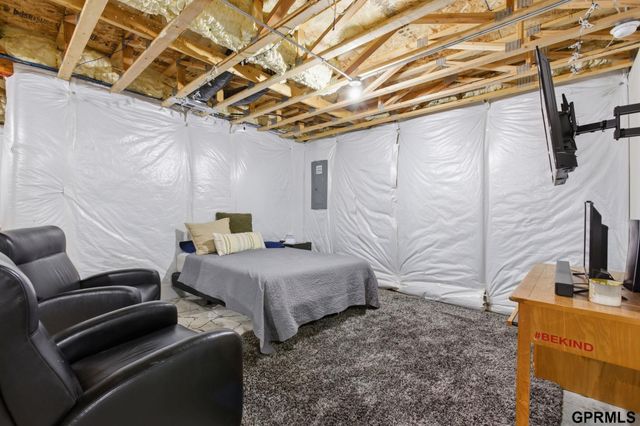 7721 N 156Th Avenue, Bennington, NE 68007