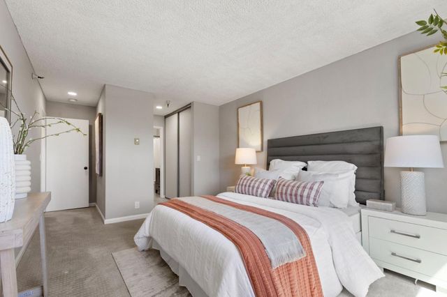 240 N Bayshore Boulevard 315, San Mateo, CA 94401