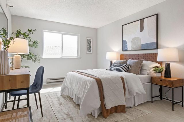 240 N Bayshore Boulevard 315, San Mateo, CA 94401