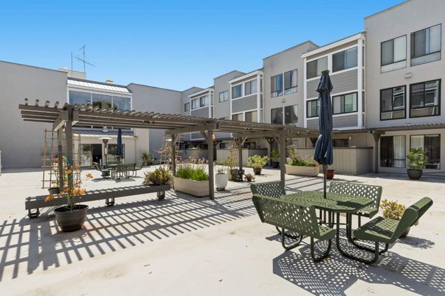 240 N Bayshore Boulevard 315, San Mateo, CA 94401