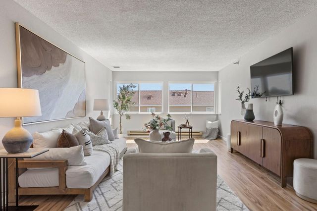 240 N Bayshore Boulevard 315, San Mateo, CA 94401
