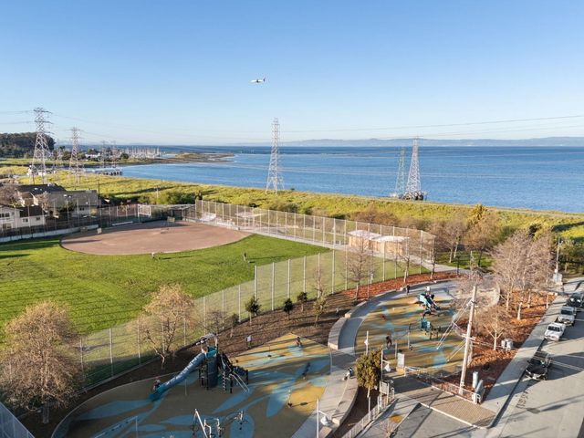240 N Bayshore Boulevard 315, San Mateo, CA 94401