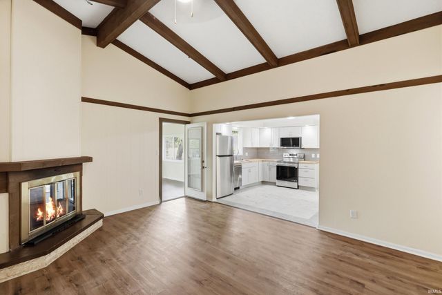 9529 Wolf River Place, Fort Wayne, IN 46804