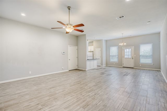 4601 Sunset Street, Greenville, TX 75401