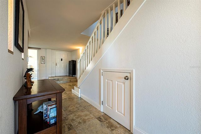 1060 PINELLAS BAYWAY S 106, St Petersburg, FL 33715