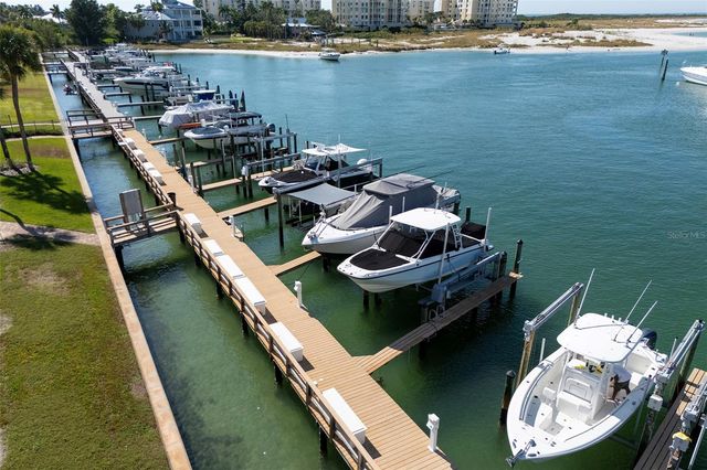 1060 PINELLAS BAYWAY S 106, St Petersburg, FL 33715