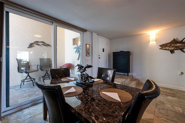 1060 PINELLAS BAYWAY S 106, St Petersburg, FL 33715