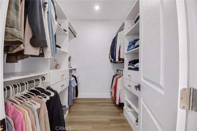 4084 Chevoit, Phelan, CA 92371