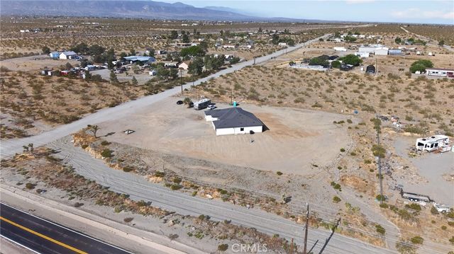 4084 Chevoit, Phelan, CA 92371