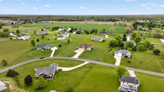 10037 Whitetail Lane, Jackson, MI 49201