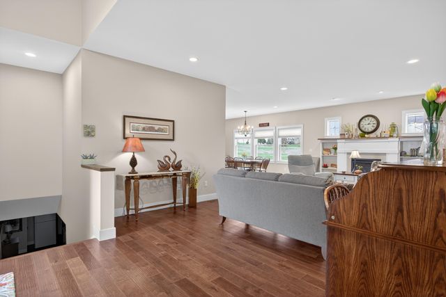 10037 Whitetail Lane, Jackson, MI 49201
